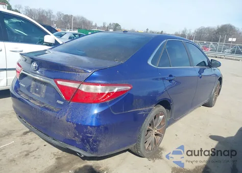 2015 Toyota Camry Xse z USA, uszkodzony, nr VIN 4T1BF1FK2FU885451